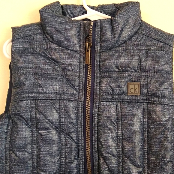 Calvin Klein Blue Puffer Jacket Size 4 boys - Picture 3 of 7